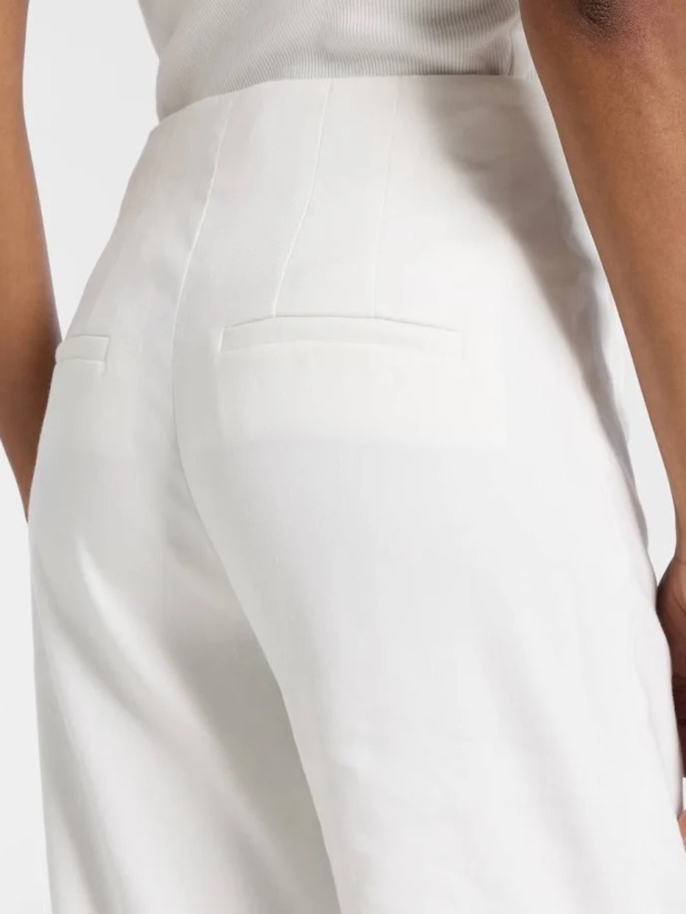 Veronica Beard Jude Wide-Leg Pants in White 8 - Picture 8 of 11